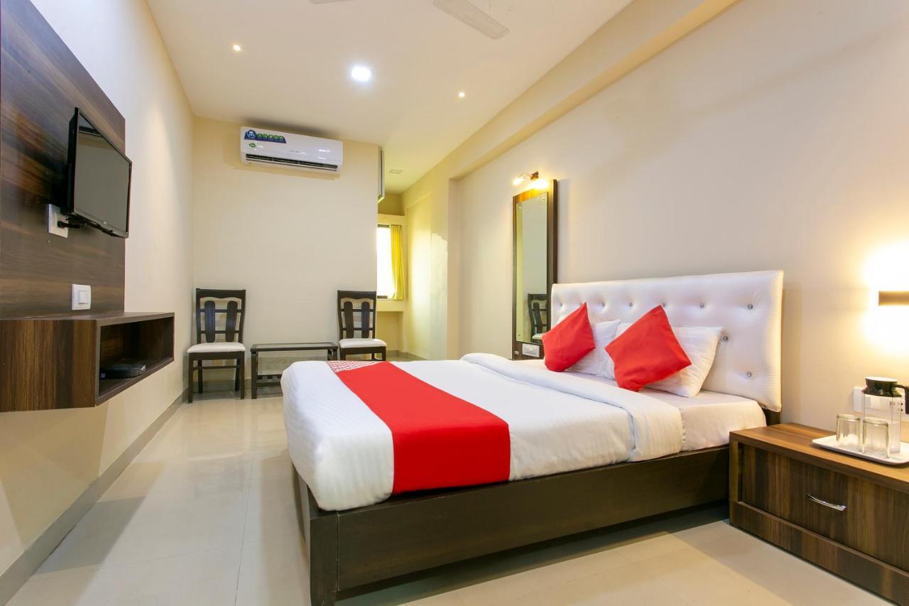 Oyo 62220 Hotel Stay Inn Kalyān Esterno foto