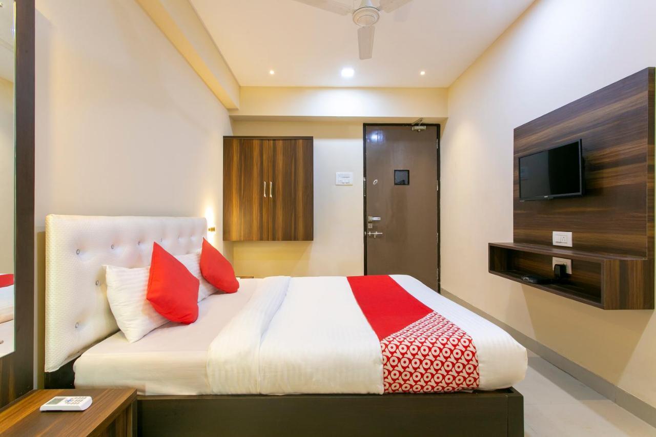 Oyo 62220 Hotel Stay Inn Kalyān Esterno foto