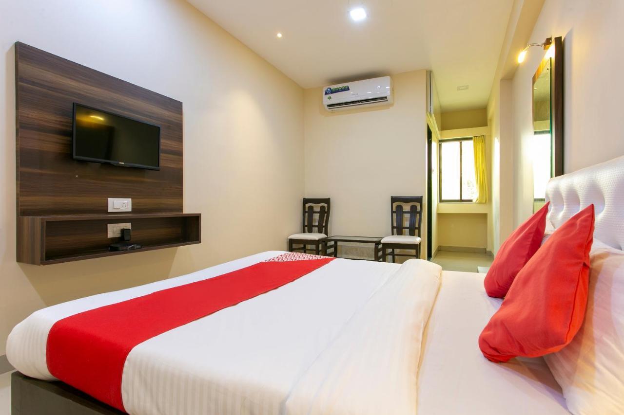 Oyo 62220 Hotel Stay Inn Kalyān Esterno foto